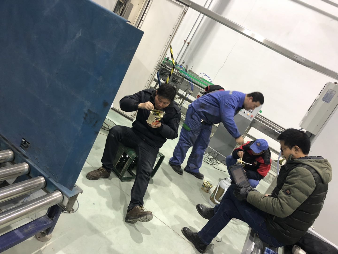 碼垛機、殺菌機，灌裝機、洗瓶機